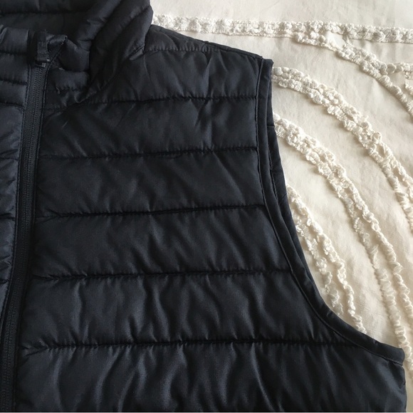 GAP Men's Gray Zip Up Sweater - Picture 6 of 7